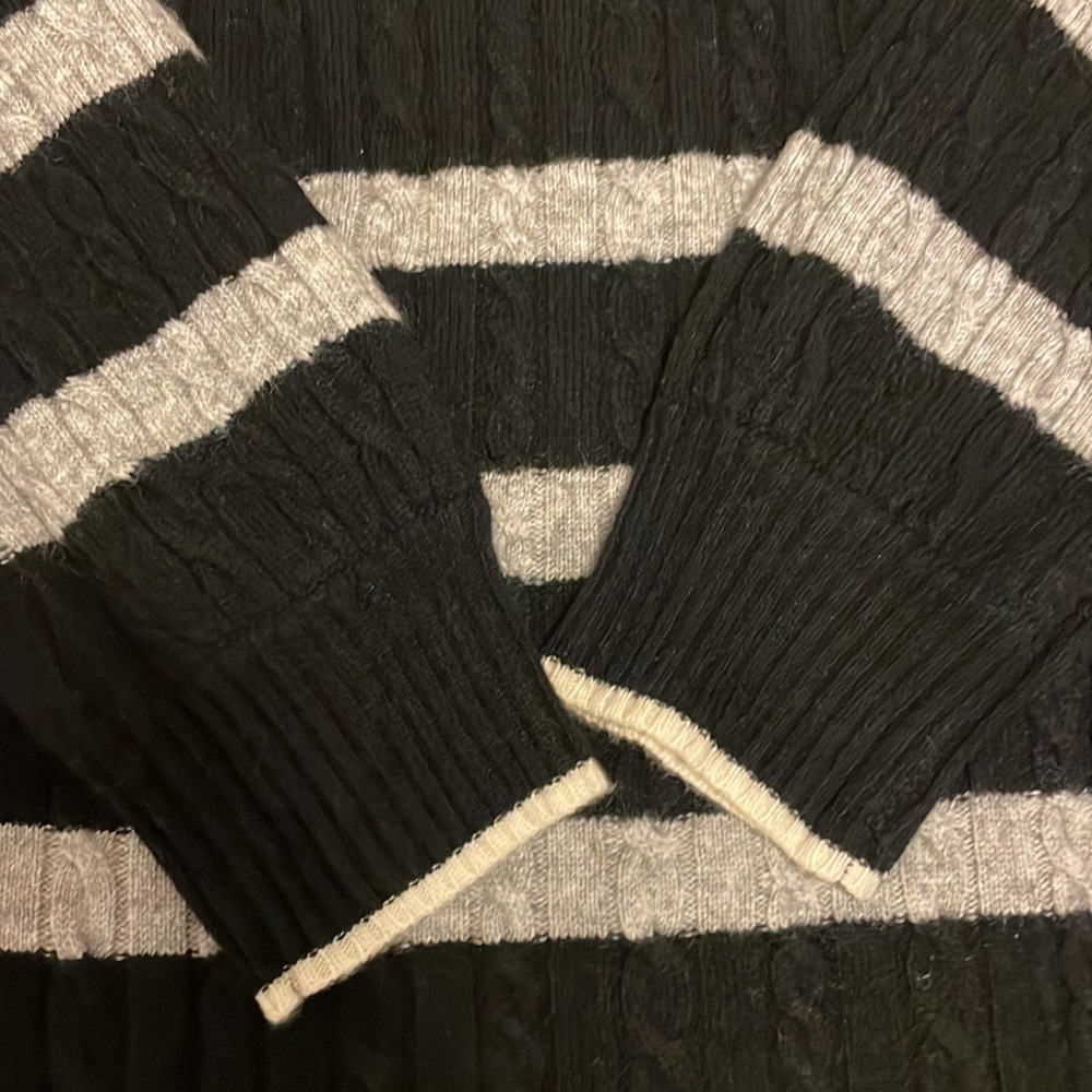 Vintage Juicy Couture off shoulder cashmere sweater dress - Picture 2 of 6
